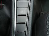 Volkswagen Passat (2011) 2.0TDi, ČR, Comfortline - náhled 20