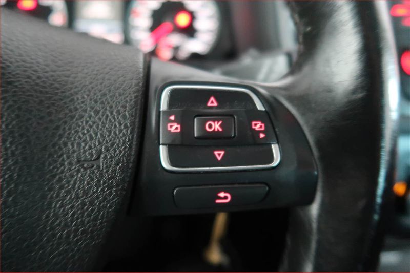 Volkswagen Tiguan (2014) 2.0 TDI, Navi, Park. senzory - fotka 18 z 18
