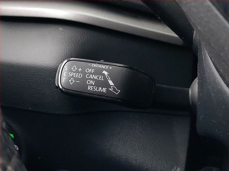 Škoda Karoq (2019) 1.6 TDI, Serv.kniha - fotka 15 z 19