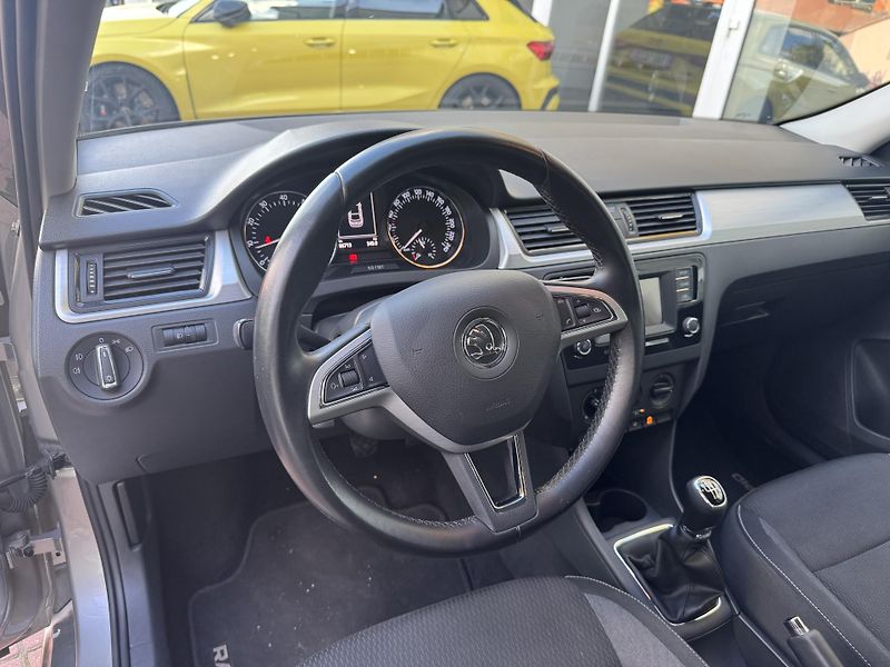 Škoda Rapid (2015) 1.2TSI Ambition ČR - fotka 11 z 18