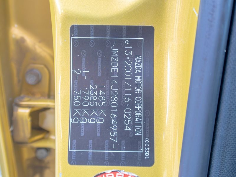 Mazda 2 (2008) 1.4i 63KW – PO SERVISU - fotka 32 z 33