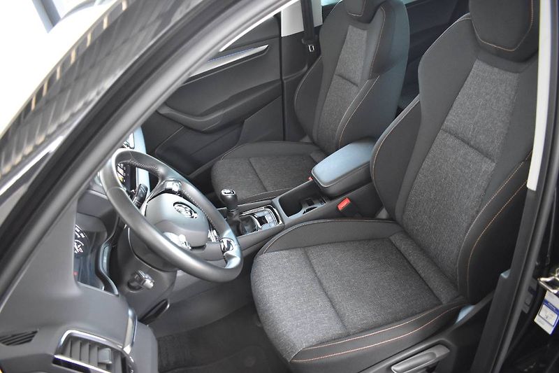 Škoda Karoq (2023) 1.5TSI 110kW, 5let záruka - fotka 24 z 24