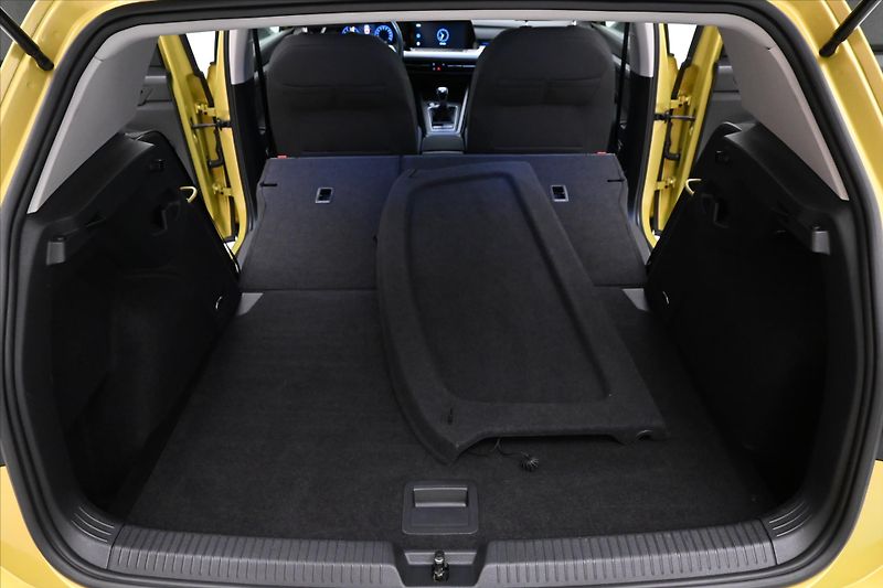 Volkswagen Golf 1,0 TSI 81kW Life Záruka až 5 - fotka 11 z 30