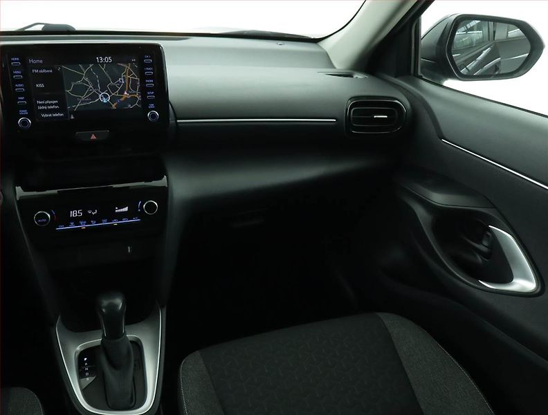 Toyota Yaris Cross (2022) 1.5 VVT-iE - fotka 8 z 19
