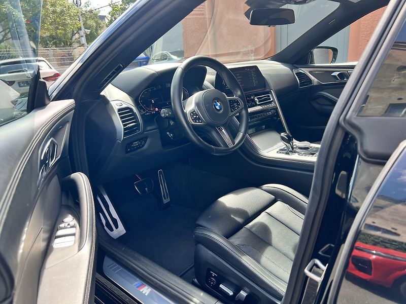 BMW Řada 8 840d xDrive GC M-Sport Laser - fotka 16 z 42