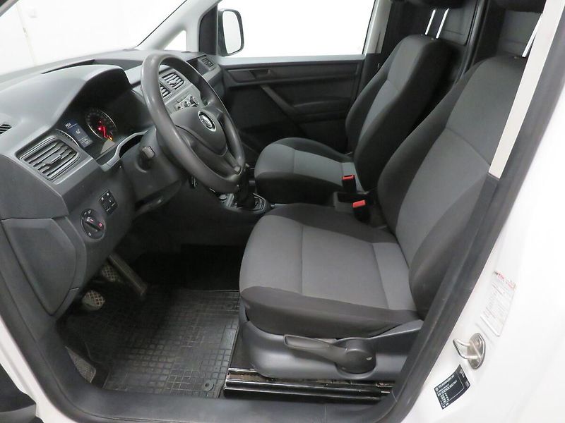 Volkswagen Caddy - fotka 10 z 21
