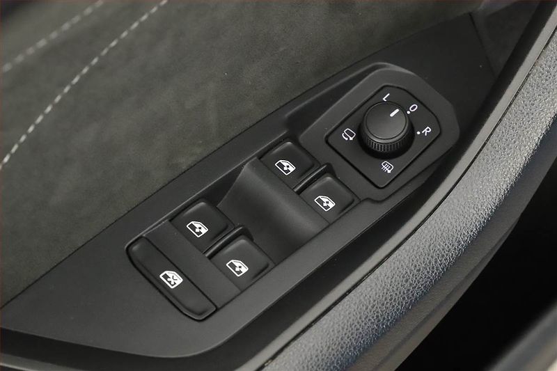 Škoda Kodiaq (2023) 2.0 TDI - fotka 16 z 19