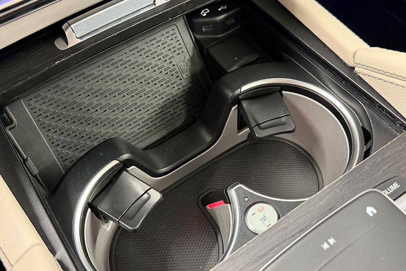 Mercedes-Benz GLE (2020) GLE 350d Coupe 4Matic AMG Line - fotka 48 z 135