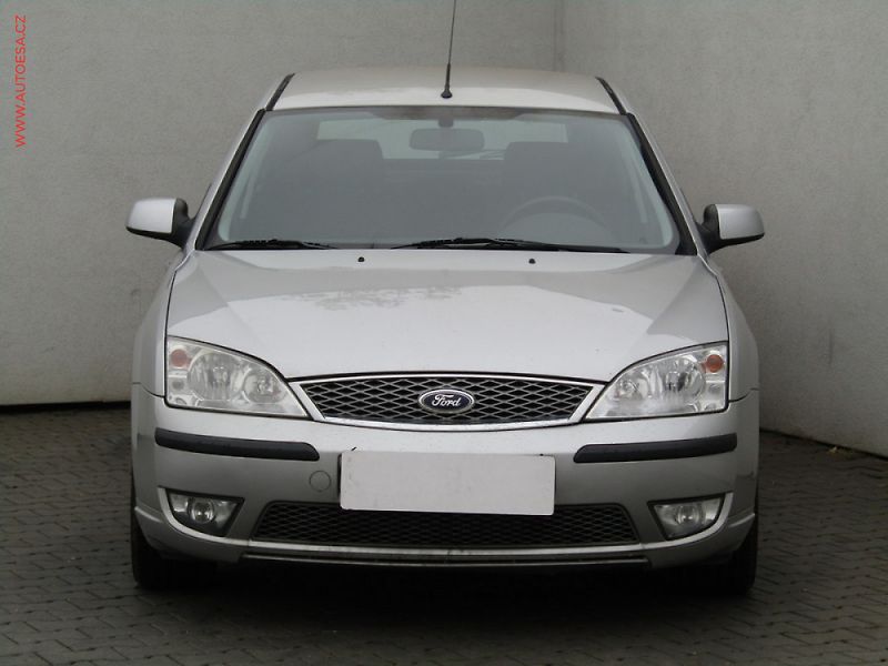 Ford Mondeo (2006) 2.0i - fotka 2 z 3