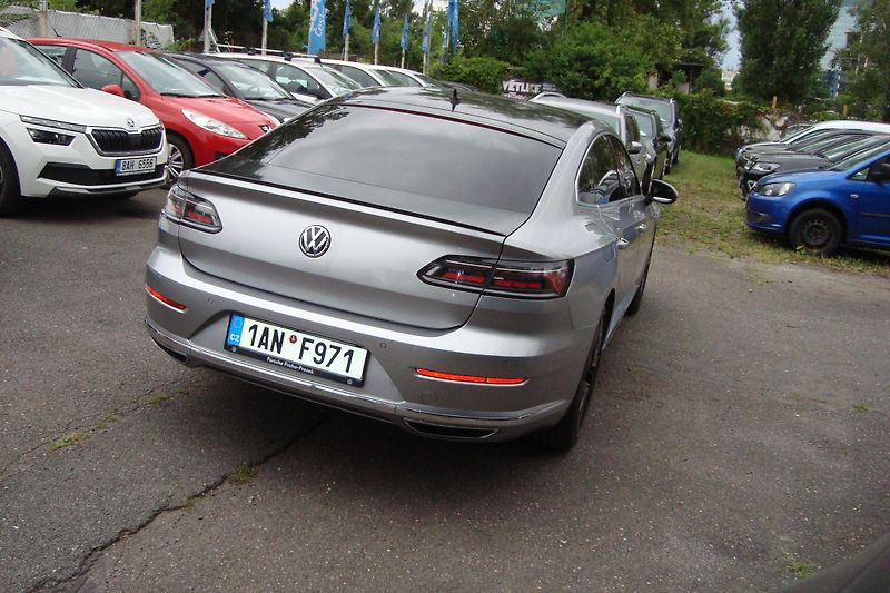 Volkswagen Arteon (2017) 2.0TDi,4-Motion,R-Line,176kW - fotka 7 z 84