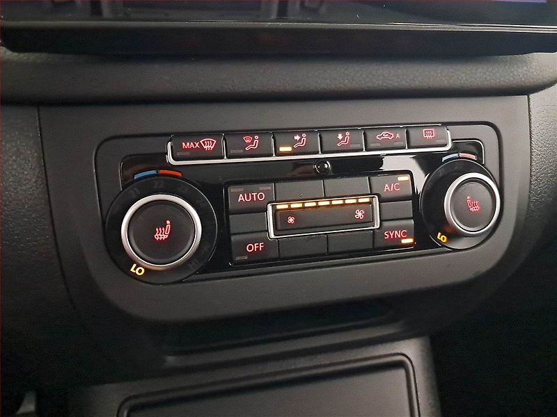 Volkswagen Tiguan (2013) 2.0 TDI, Park. senzory - fotka 16 z 18