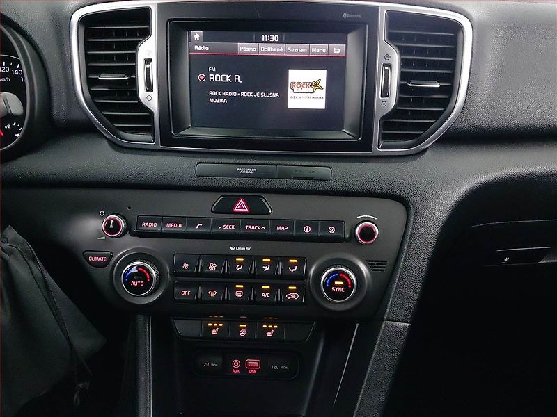 Kia Sportage (2018) Exclusive 1.7 CRDi, Serv.kniha - fotka 12 z 21