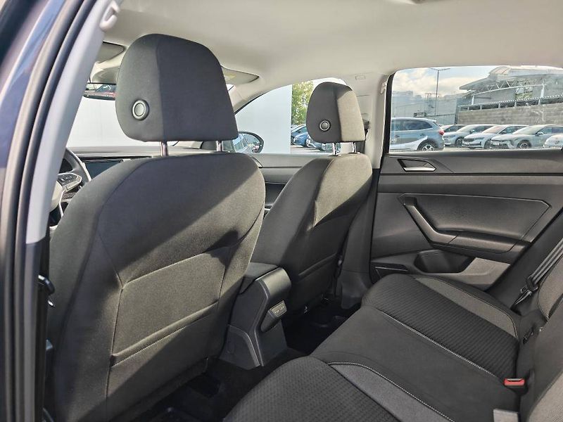 Volkswagen Taigo Life 6G 1,0TSi - fotka 7 z 23