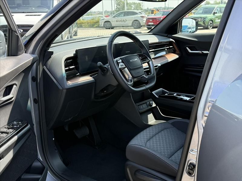 KGM Torres 1,5 GDI Hybrid 150kW Style - fotka 16 z 35