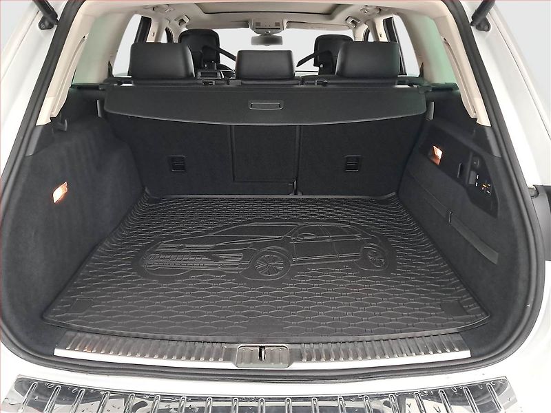 Volkswagen Touareg (2014) 3.0 TDI, 4X4, Automat - fotka 14 z 25
