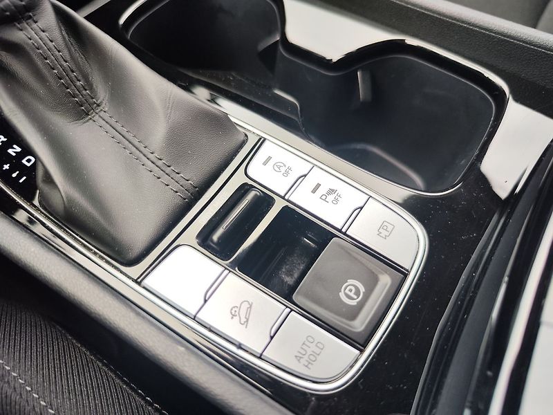 Hyundai Tucson 1.6 T-GDI/110kW Smart DCT - fotka 21 z 31