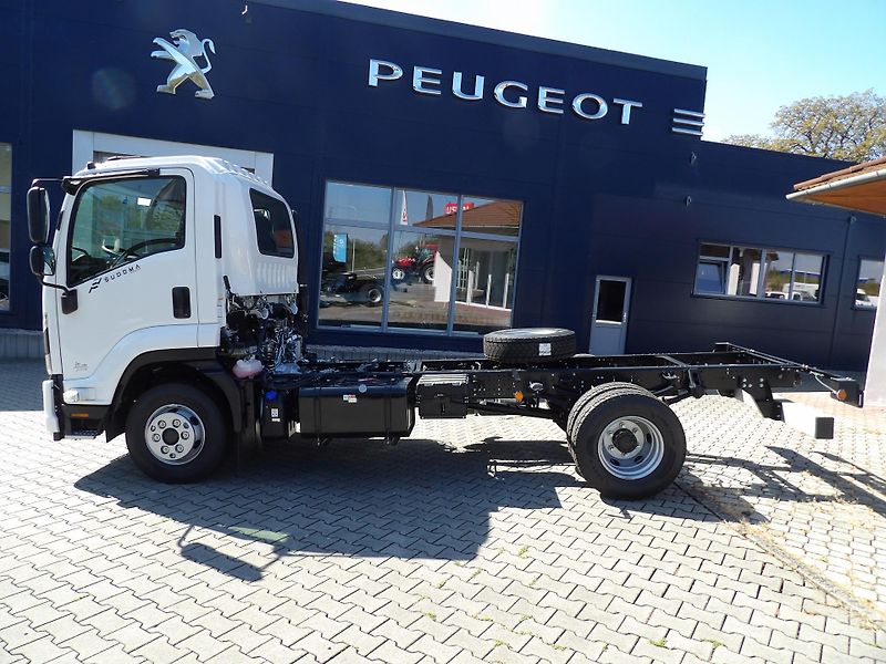 Isuzu F11 (2026) 5.2L, 240k, MT6,  - fotka 4 z 38