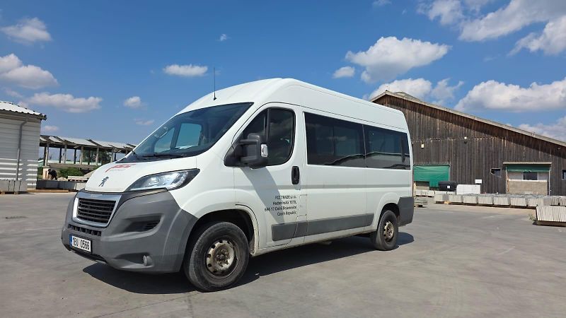 Peugeot Boxer (2016) minibus - 9míst  - fotka 1 z 2