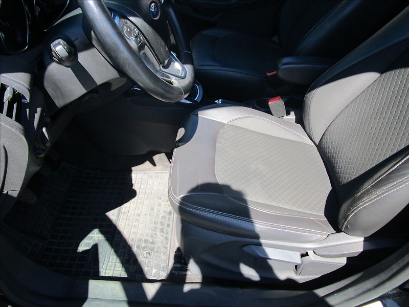 Ford EcoSport 1.5TDCi aut. Klima - fotka 11 z 38