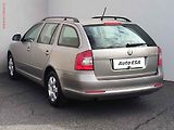 Škoda Octavia (2013) 1.6 TDI, ČR, servis.kniha, AC - náhled 6
