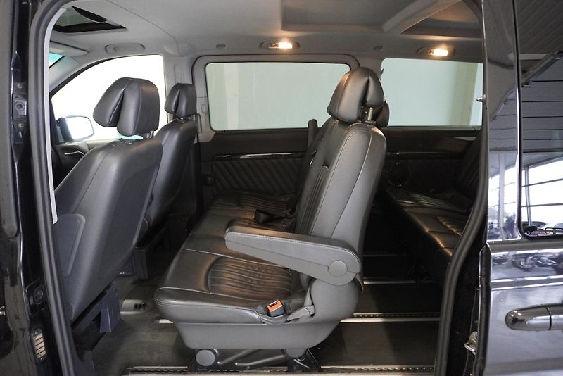 Mercedes-Benz Viano (2014) 3.0 CDi 165 kW LONG 8 MÍST - fotka 25 z 35
