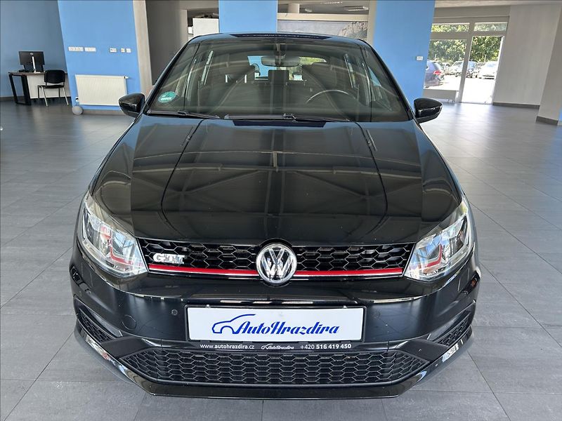 Volkswagen Polo 1,8   GTI,TSI 141kW,SERVISKA - fotka 2 z 26