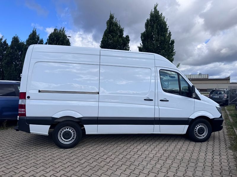 Mercedes-Benz Sprinter (2017) L2H2 2,2 CDI 120KW TAŽNÉ 1 MAJ - fotka 5 z 49