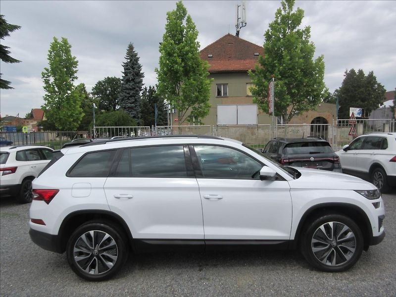 Škoda Kodiaq 2,0 TDI DSG Edice Drive 125 - fotka 4 z 21
