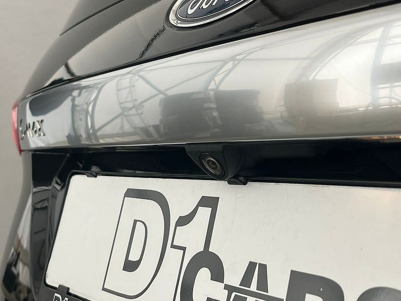 Ford S-MAX 2.5 HEV ST-Line 7 míst - fotka 38 z 65