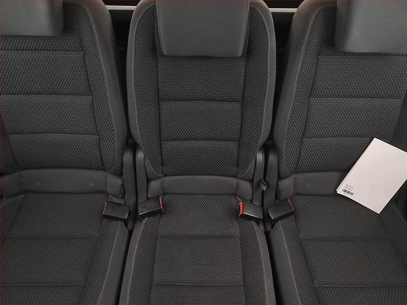 Volkswagen Touran (2014) 1.6 TDI, Serv.kniha, Xenony - fotka 10 z 18