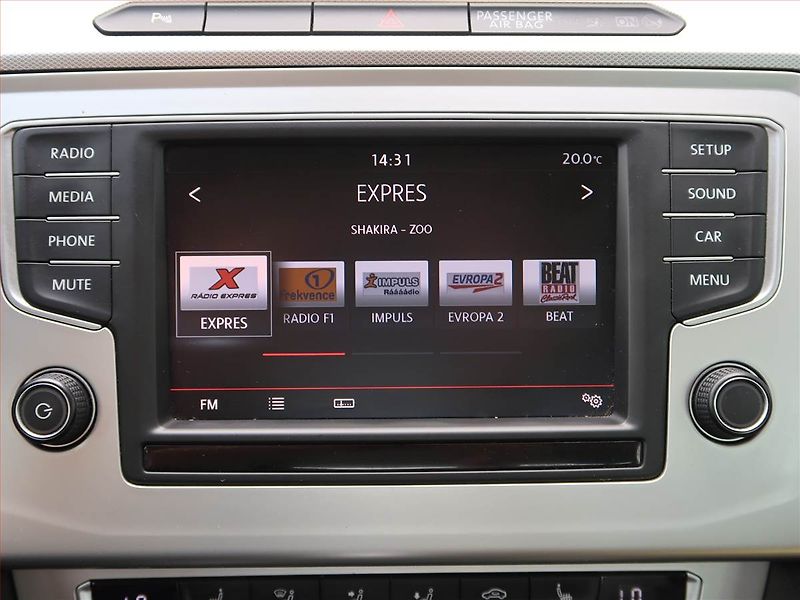 Volkswagen Passat (2016) Business 2.0 TDI, Automat - fotka 12 z 18