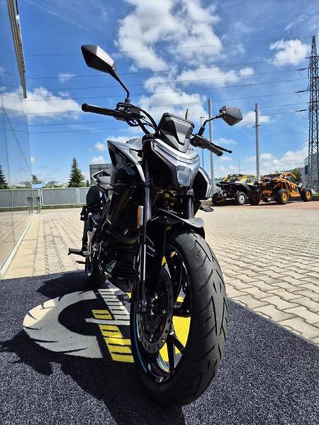 CFMOTO (2026) 125 NK - fotka 30 z 39