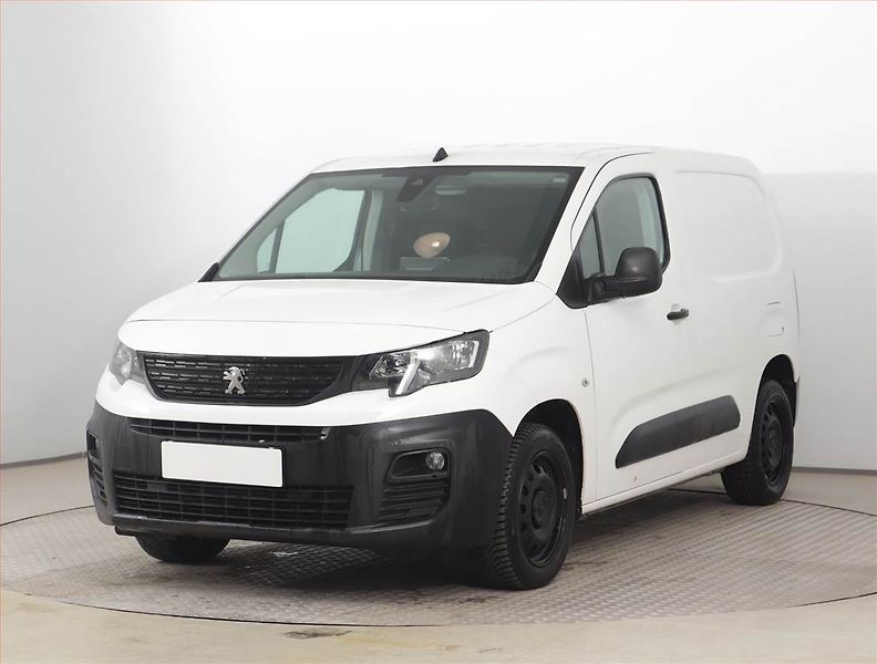 Peugeot Partner (2019) 1.5 BlueHDi, 3Místa, DPH - fotka 2 z 20