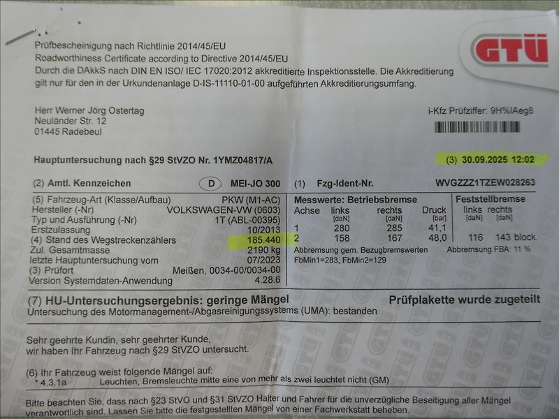 Volkswagen Touran 2,0 TDi 103kW Comfort,2x kola - fotka 45 z 47