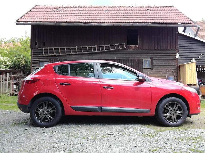 ZKUŠENOSTI UŽIVATELE: Renault Mégane Megane III