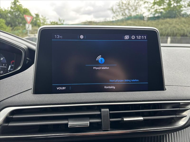 Peugeot 3008 1,2 PT AT 1.ČR PLNÝ SERVIS - fotka 20 z 37