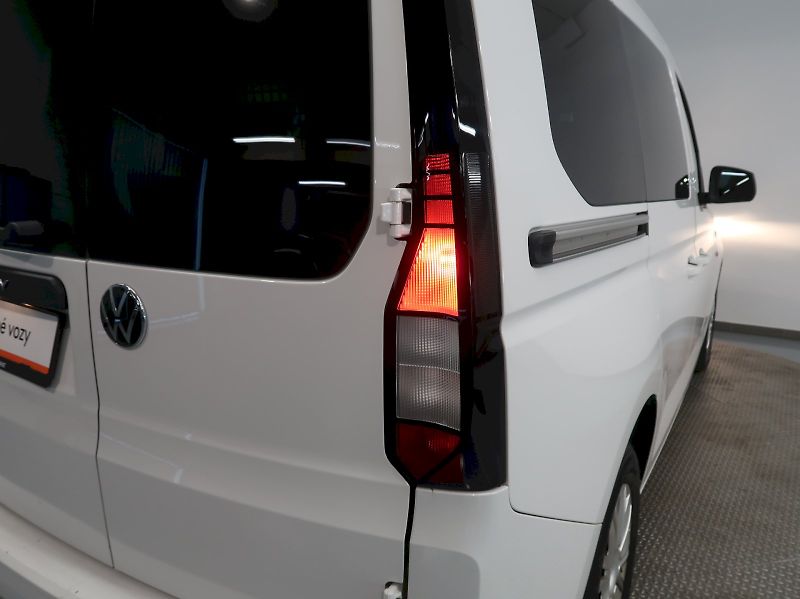 Volkswagen Caddy (2022) 2.0TDI 75KW - fotka 11 z 30