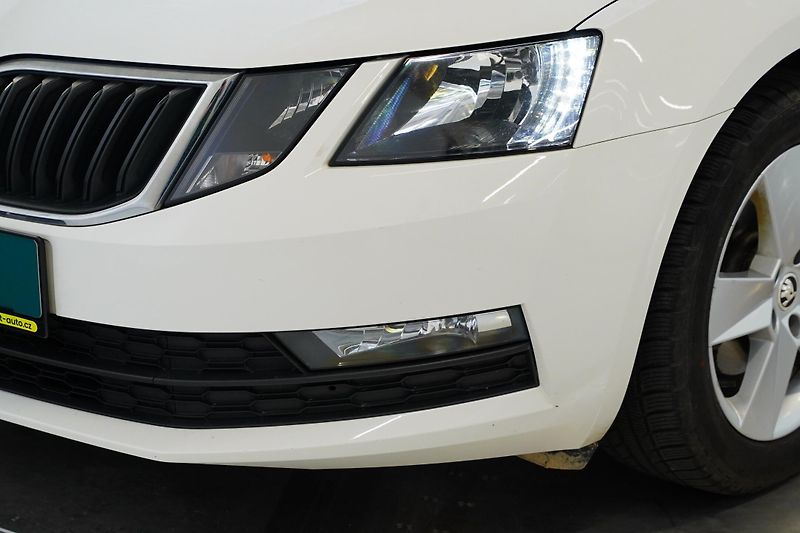 Škoda Octavia - fotka 9 z 22