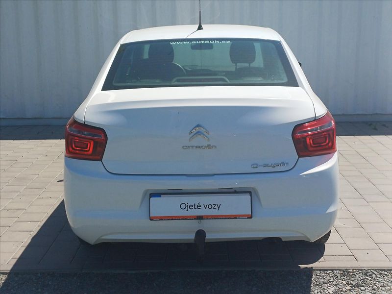 Citroën C-Elysée 1,2   FEEL 60kW - fotka 15 z 21