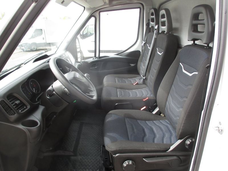 Iveco Daily 35C16, 2,3, HČ, 8 palet - fotka 15 z 19