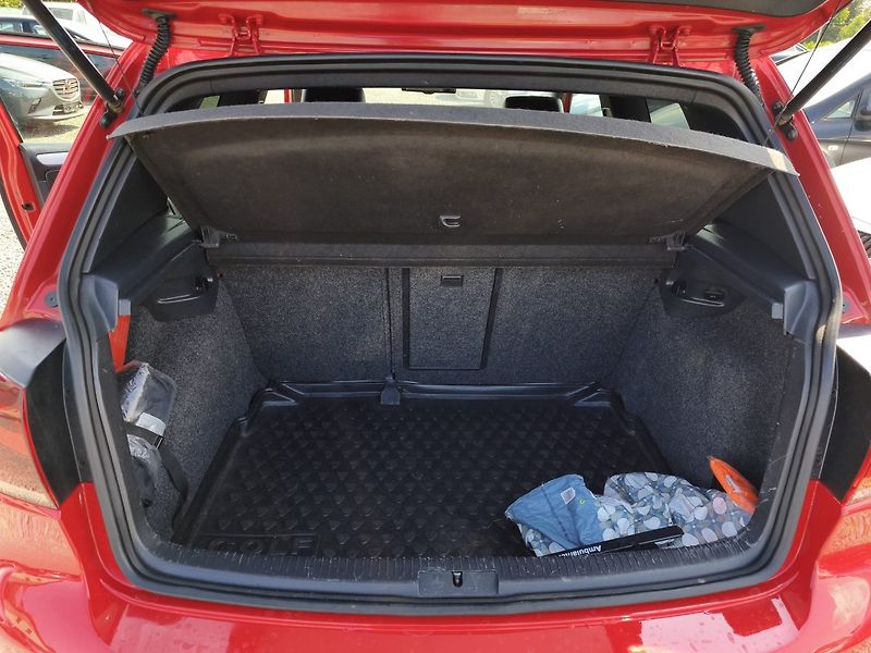 Volkswagen Golf (2012) - fotka 16 z 30