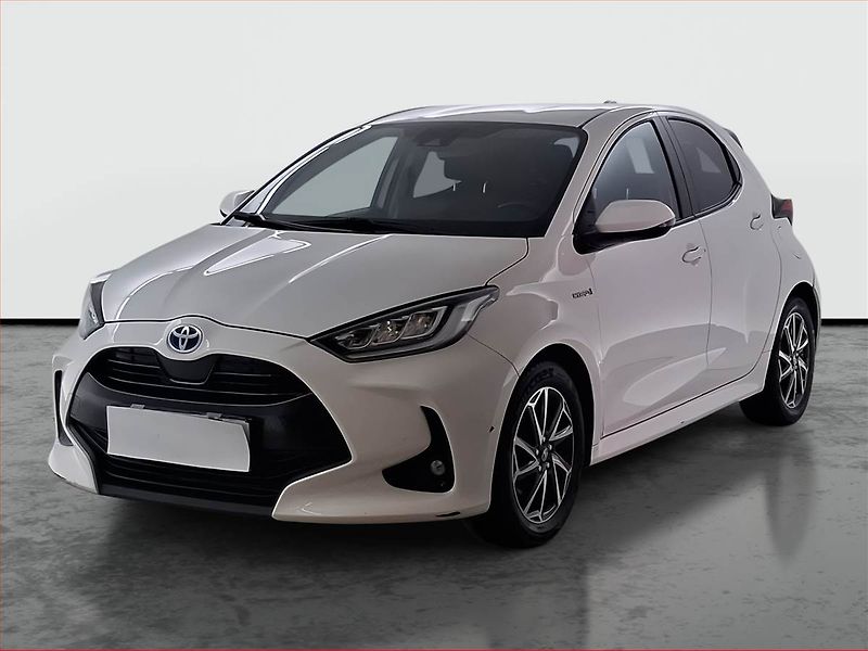 Toyota Yaris (2021) 1.5 Hybrid, Automat, ČR,1.maj - fotka 2 z 16