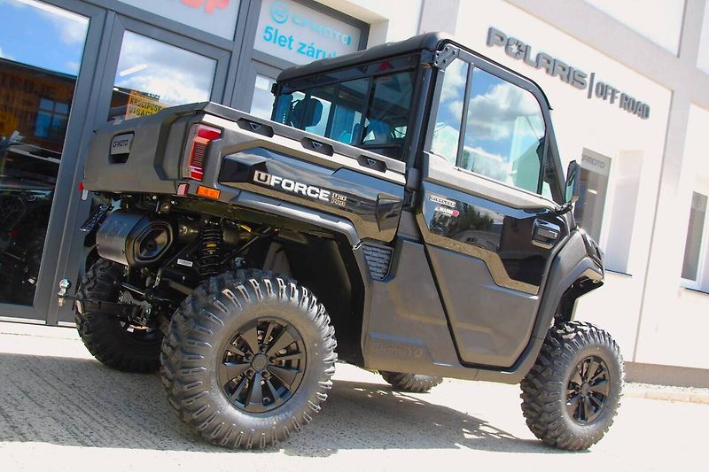 CFMOTO (2026) U10 Pro Highland - fotka 3 z 25