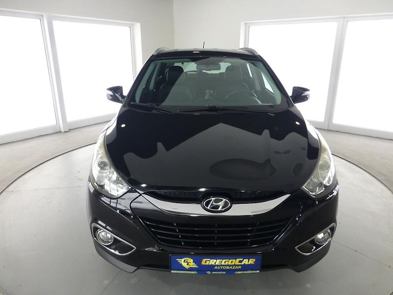Hyundai ix35 (2015) 2,0I-122KW**VYHŘ.S**DIGI* ALU - fotka 2 z 22