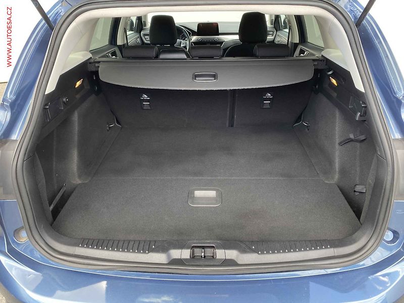 Ford Focus (2019) 2.0 TDCi, Titanium, AT, LED - fotka 7 z 18