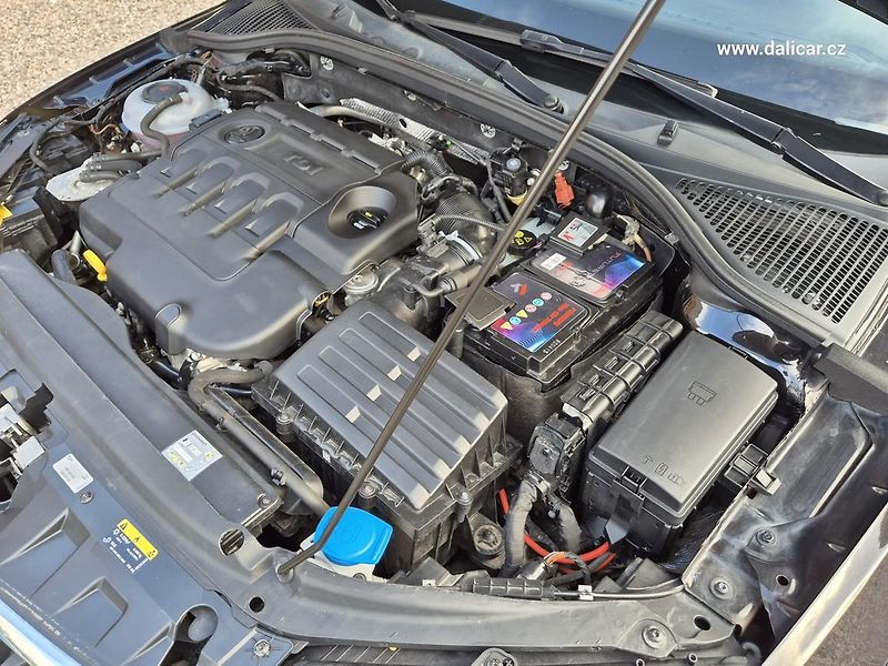 Škoda Octavia (2018) 2.0TDi 110KW FullLed SCOUT - fotka 20 z 53
