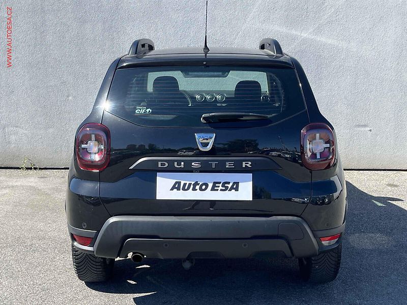 Dacia Duster (2018) 1.6 SCe, Comfort, kamera, TZ - fotka 5 z 13