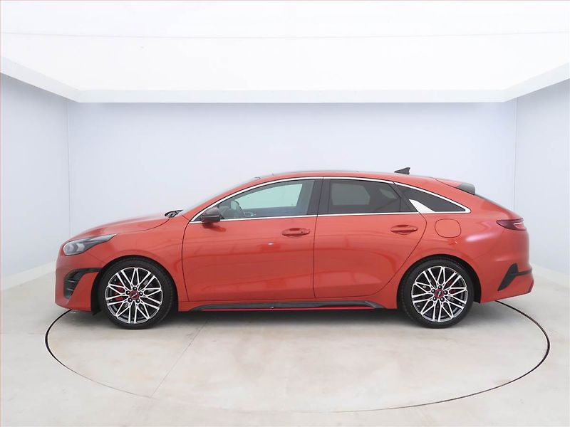 Kia Pro_Ceed (2022) GT 1.6 T-GDI - fotka 3 z 19
