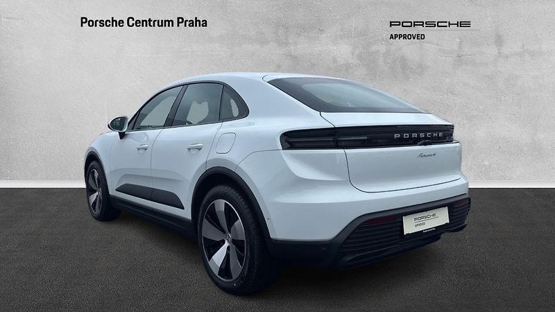 Porsche Macan (2026) 4 - fotka 8 z 30