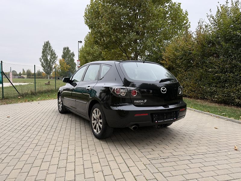 Mazda 3 1.6 AUTOMAT WEBASTO - fotka 8 z 32